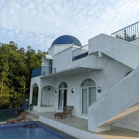 Villa Blue Door, Puncak Pondok Cipaseban Dış mekan fotoğraf