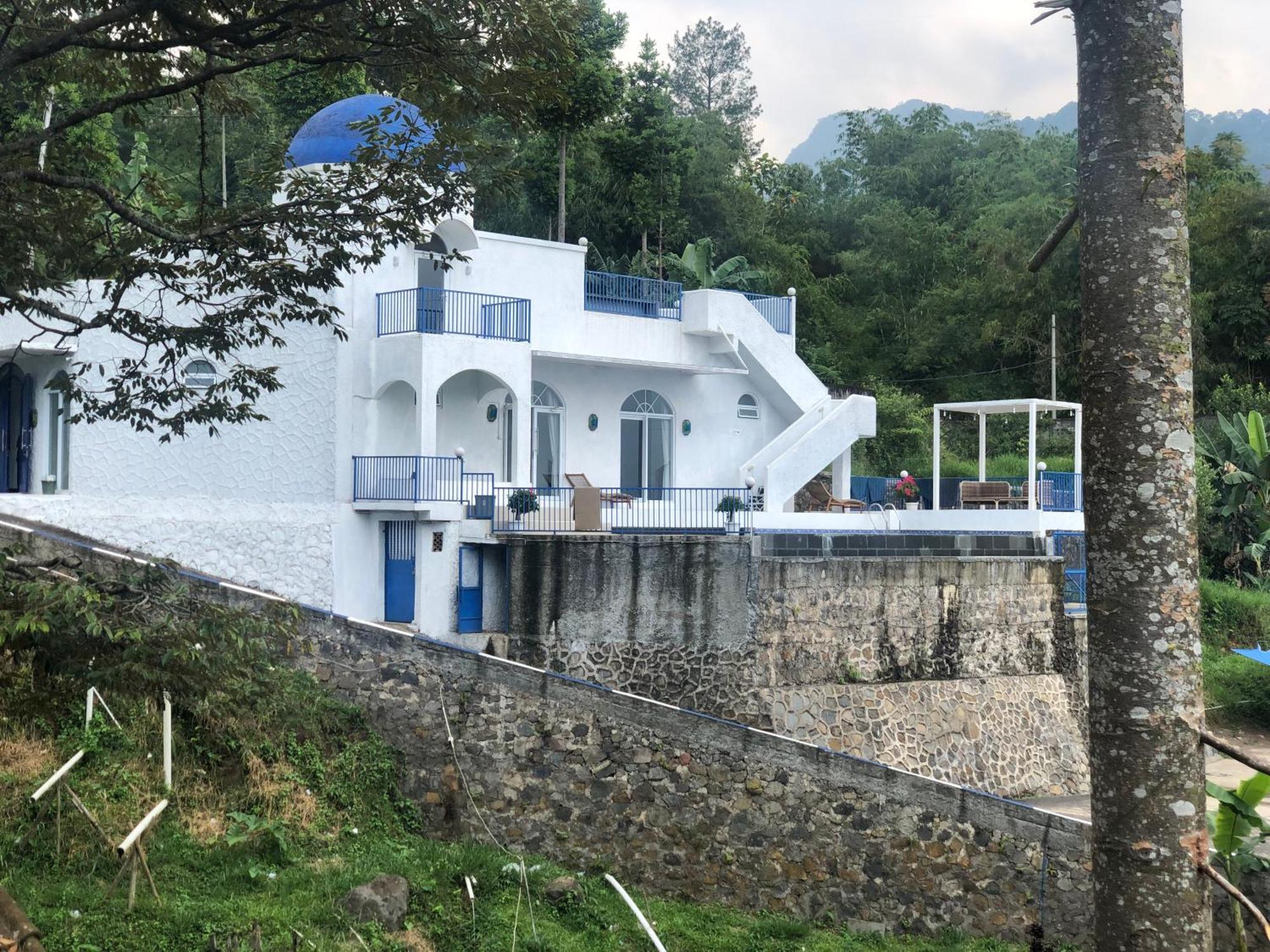Villa Blue Door, Puncak Pondok Cipaseban Dış mekan fotoğraf